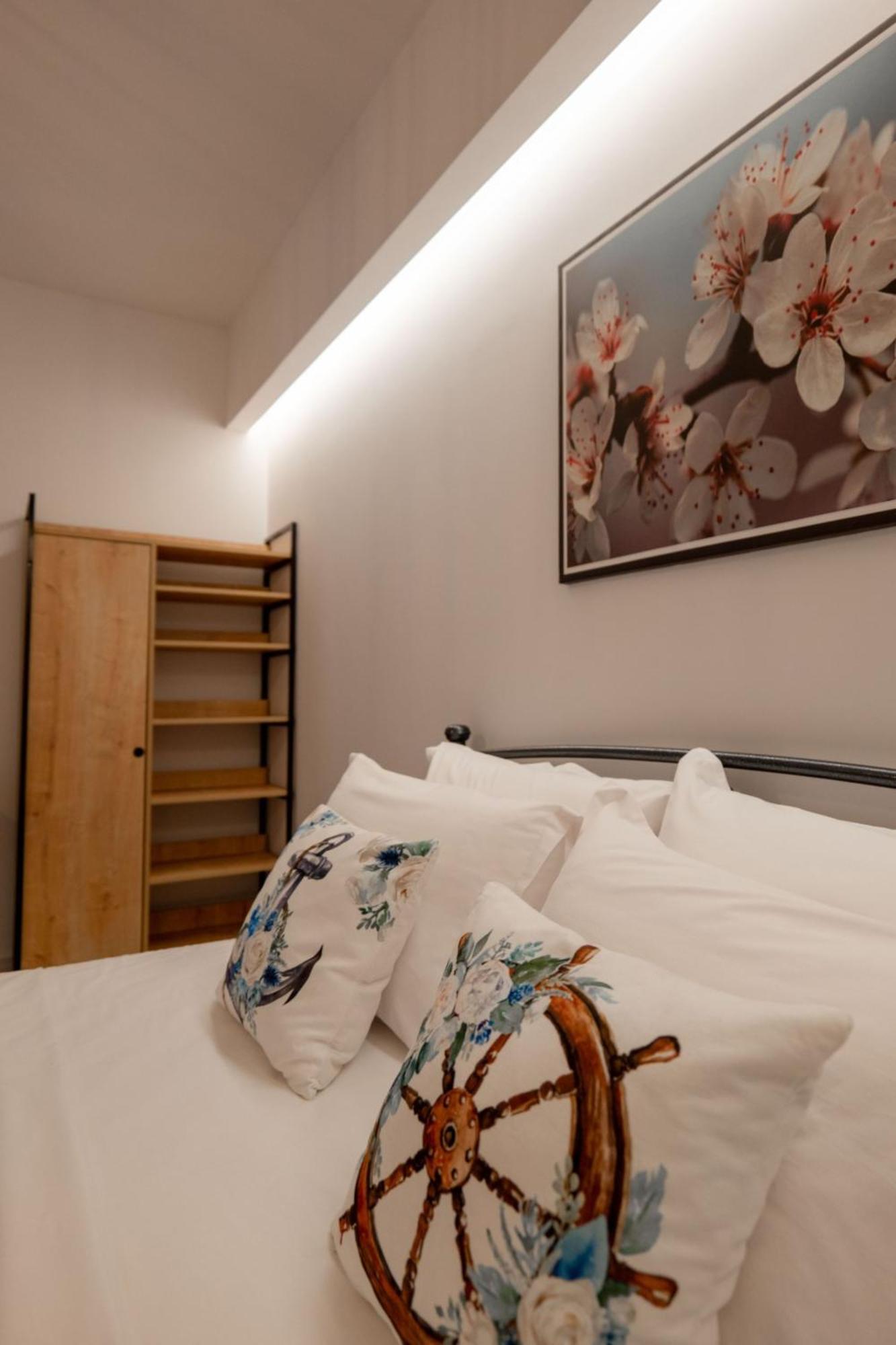 Aleksandra Apartments Саранда Экстерьер фото